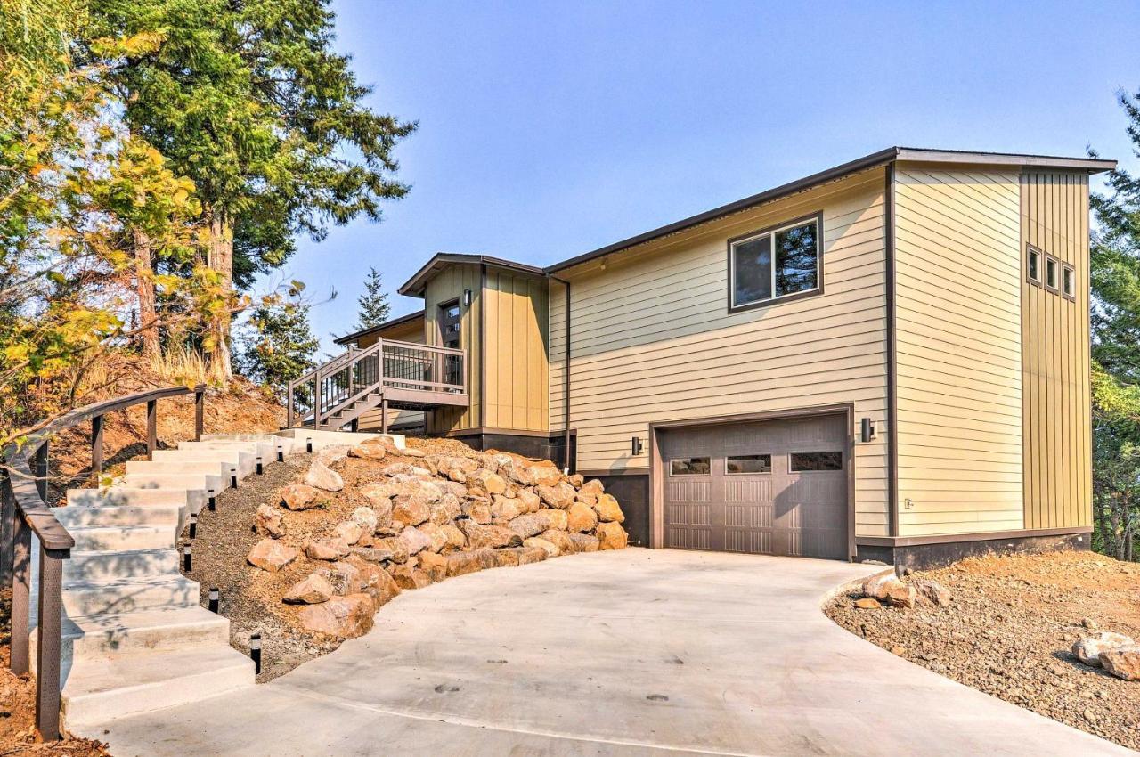 Gorge Retreat - Modern Carson Home With Mtn Views! Eksteriør bilde