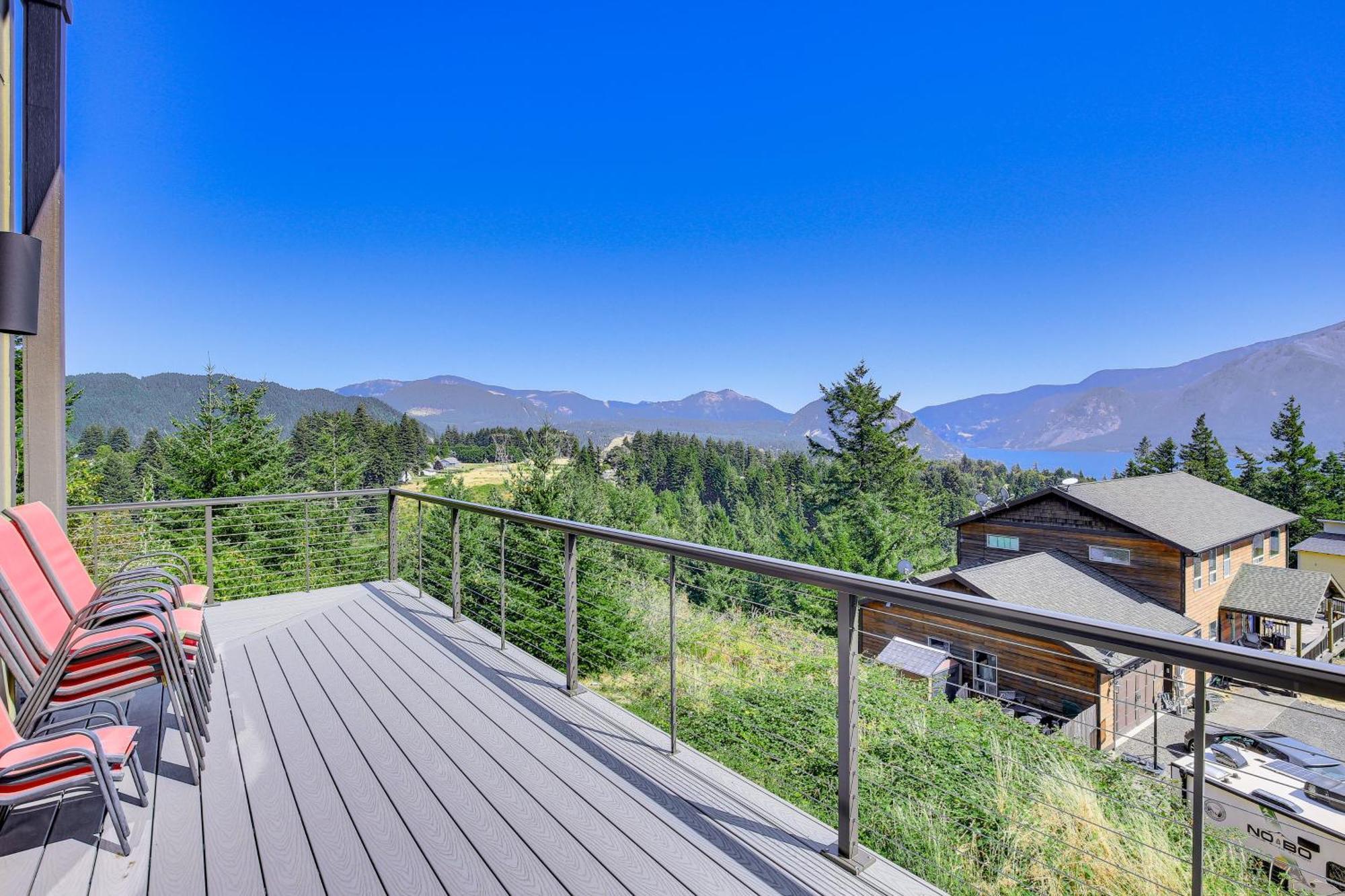 Gorge Retreat - Modern Carson Home With Mtn Views! Eksteriør bilde